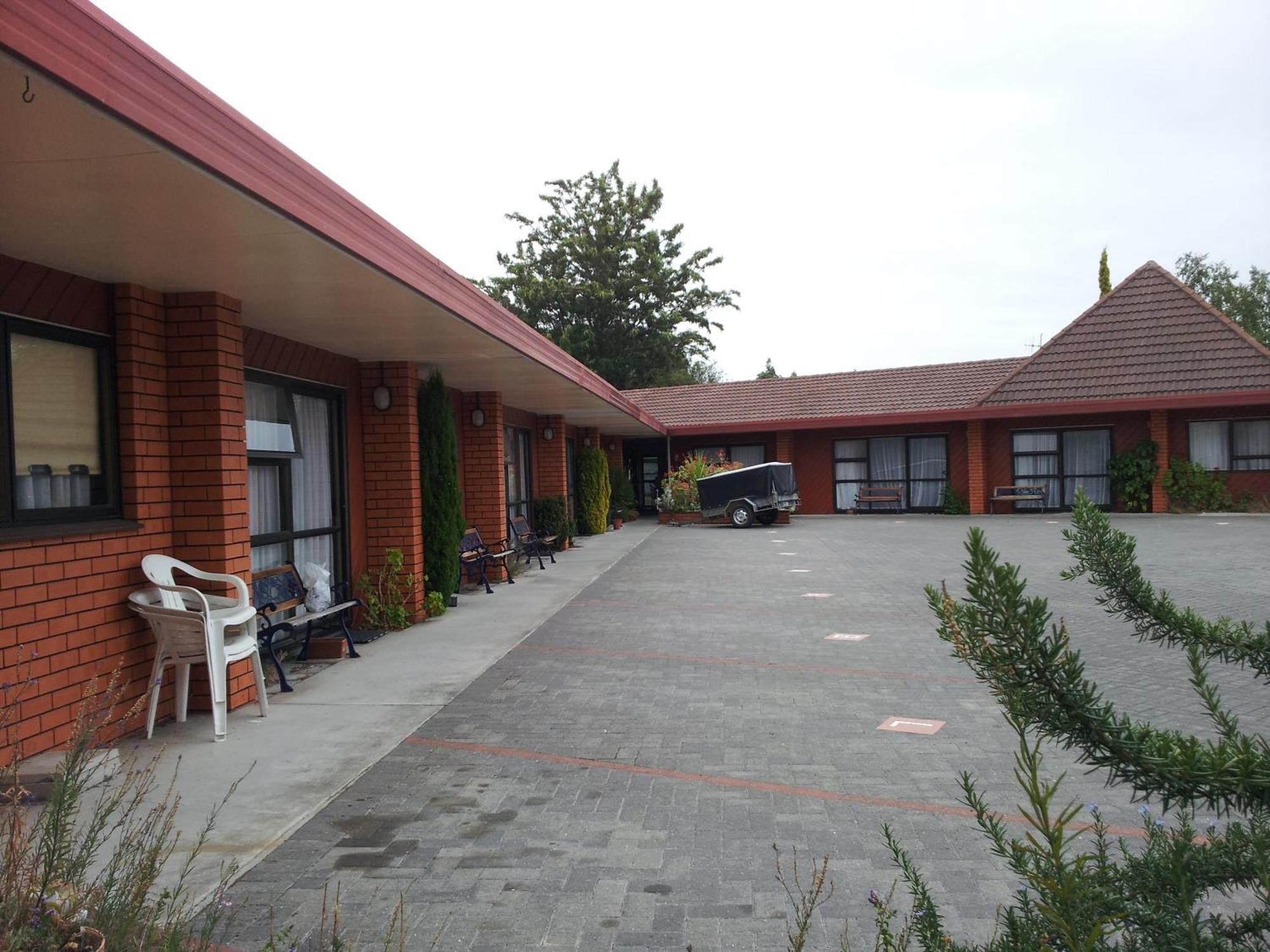 Ace High Motor Inn Napier Bagian luar foto